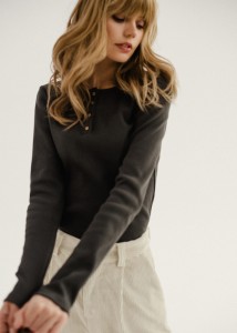 LONGSLEEVE INDY GRAPHITE