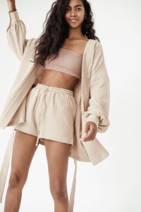 SZORTY LEO BEIGE